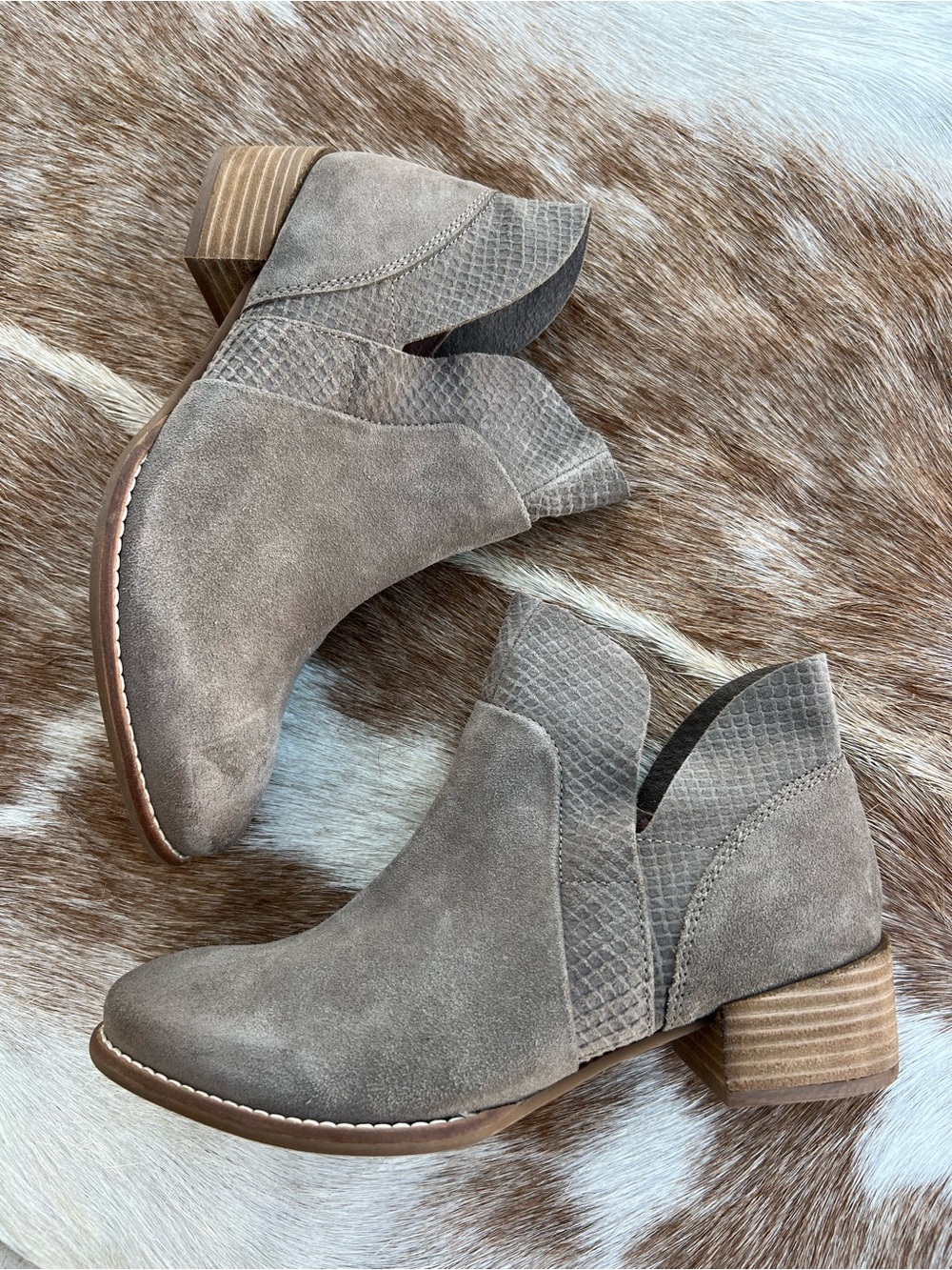 Seychelles Taupe Suede Cutout Ankle Booties